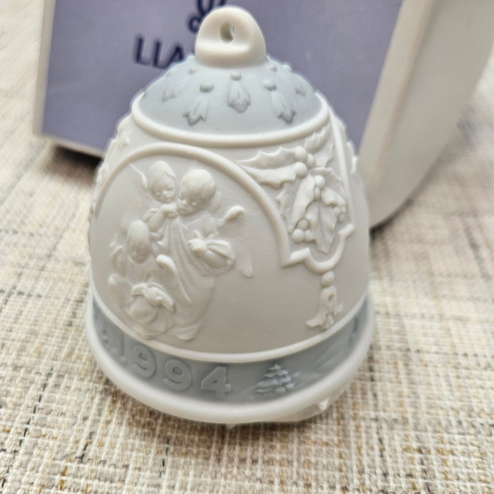 Lladro 1994 Christmas Bell Ornament 16139 Campana‎ Navidad Porcelain Spain Boxed